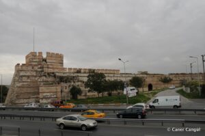 1. Askeri Kapı ve Yedikule Kara Surları
