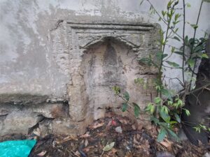 Kızılserçe Sokağı Çeşmesi Arka Taraftaki Mihrap Oyuğu