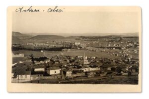 Ankara (Kaleden Demirlibahçe, Dikimevi, Cebeci yönüne bakış. Öndeki cami Cenabi Ahmet Paşa Camii'dir.)
