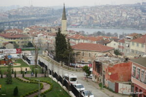 Adile Şah Kadın Camii
