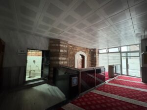 Sancaktar Hayrettin Cami Dış Cemaat Kısmı