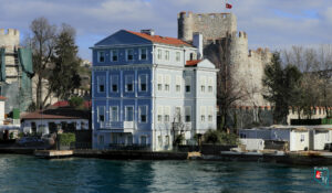 Komodor Remzi Bey Yalısı