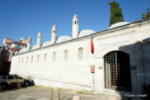 Atik Valide Medresesi