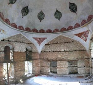 Atik Valide Sıbyan Mektebi İçinden Görünüm