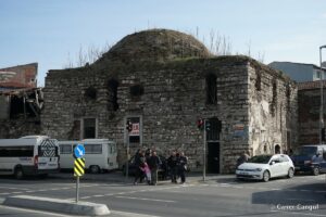 Ayakapı Hamamı
