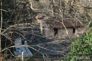 Ayios Kiryakos Kilisesi