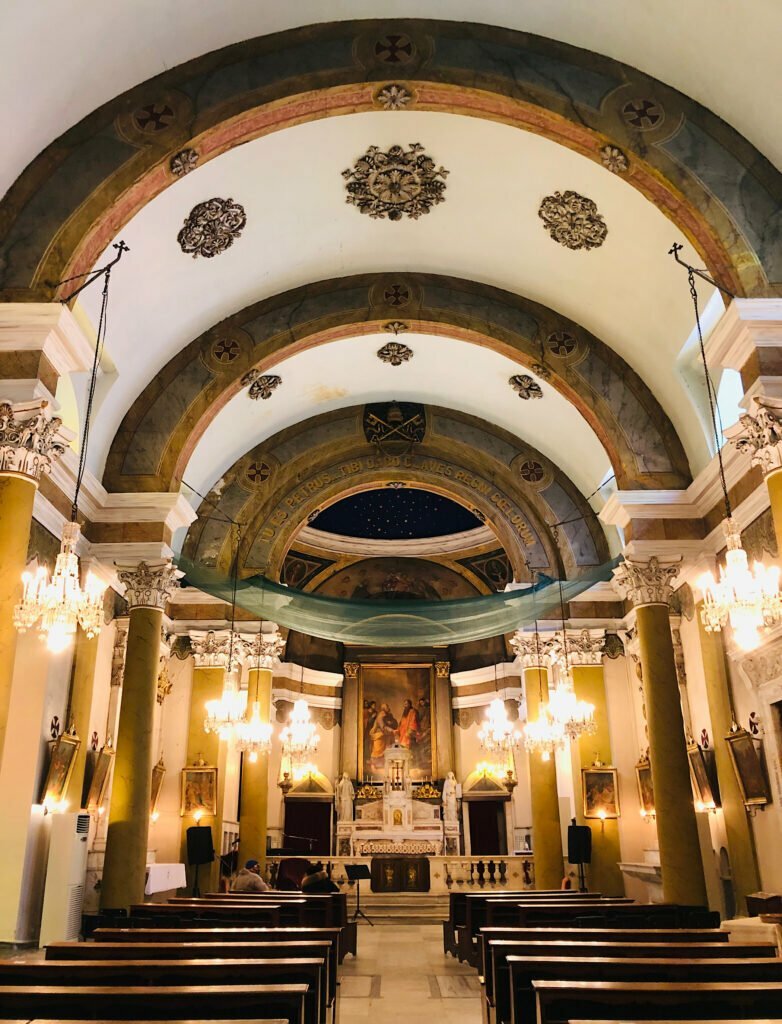 Saint Pierre ve Saint Paul Kilisesi • Konumu, Fotoğrafları ve