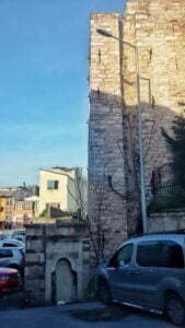 Cüce Çeşmesi Su Terazisi