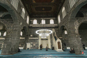 Diyarbakır Ulu Cami Harimi