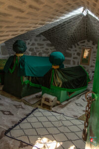 Mansur Baba Türbesi