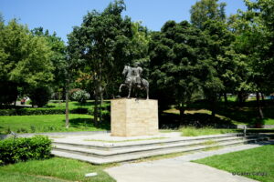 Fatih Sultan Mehmet Heykeli