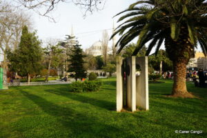 Handan Börüteçene Yapımı Soyut Heykel