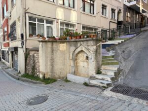 Derviş Mustafa Efendi Çeşmesi ve Namazgahı