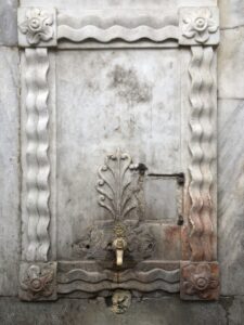 Canfeda Kadın Çeşmesi