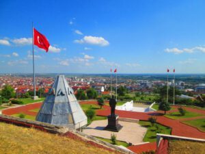 Şükrü Paşa Anıtı