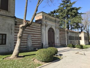 Darphane Çeşmesi 1