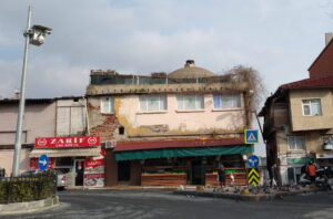 Kulaksız Hamamı