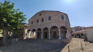 Taksiyarhis Kilisesi, Ayvalık