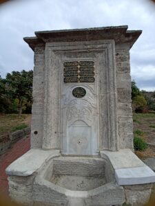 Kasapbaşı Hasan Efendi Çeşmesi'nin restore sonrası genel görünümü.