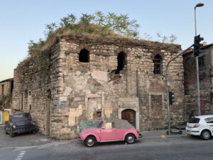 Ayakapı Hamamı