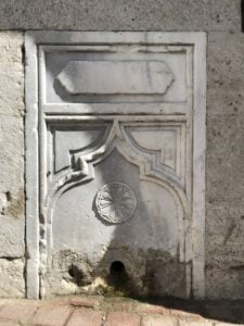 Fatma Sultan Çeşmesi, Seyyid Ömer