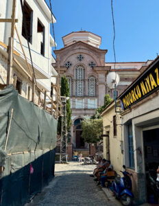 Çınarlı Cami