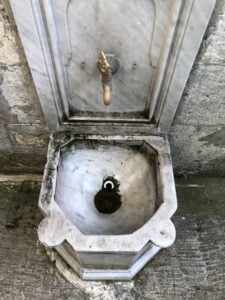 Merzifonlu Kara Mustafa Paşa Medresesi Çeşmesi