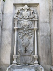 Kalenderhane Tekkesi Duvar Çeşmesi