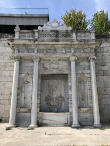 Sinan Paşa Çeşmesi, Harbiye