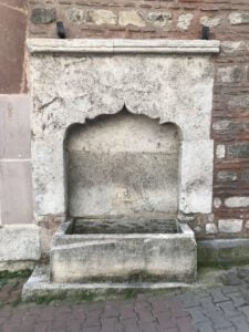 Darüssaade Ağası Hacı Beşir Ağa Çeşmesi