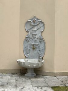 Soğukçeşme Askeri Rüştiyesi Duvar Çeşmesi