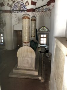 Çaşnıgir Osman Ağa Türbesi