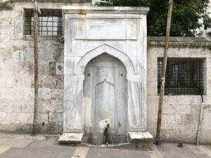 Ahmediye Camii Köşe Çeşmesi