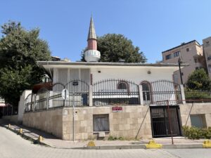 Akşemsettin Camii