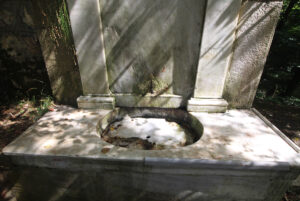 Valide Bendi Çeşmesi