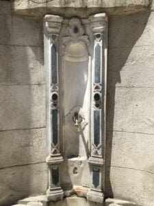 Sultan I. Abdülhamit Türbesi Avlu Çeşmesi