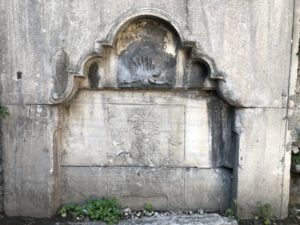 Safiye Sultan Çeşmesi, Molla Gürani