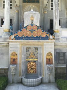 III. Ahmet Çeşmesi, Topkapı Sarayı