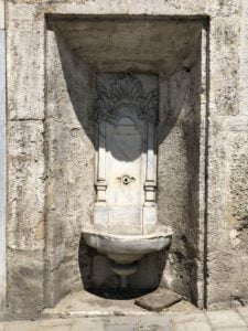 Beylerbeyi Camii Çeşmeleri