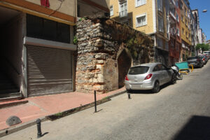 Uzun Piyale Paşa Çeşmesi