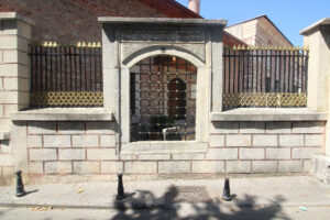 Saçlı Emir Tekkesi