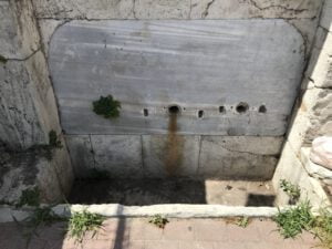 Hekimoğlu Ali Paşa Camii Avlu Duvarı Çeşmesi