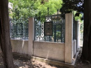 Hatice Canan Hanım Türbesi