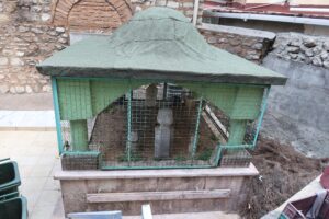 Kazancıbaşı Sadettin Efendi Türbesi