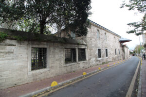 Haseki Hürrem Sultan Mektebi