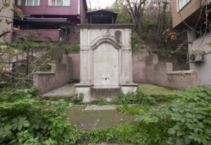 Silahtar Seyyid Abdullah Ağa Çeşmesi