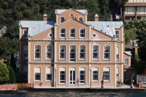 Recaizade Ekrem Bey Yalısı