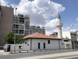 Topçubaşı Esat Ağa Camii