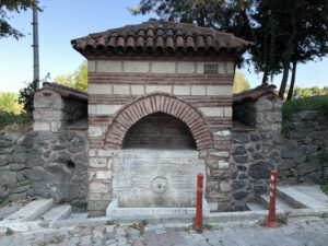 Kanuni Sultan Süleyman Çeşmesi, Defterdar