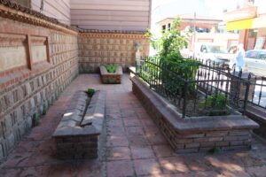 Alaaddin Ali Esved Türbesi